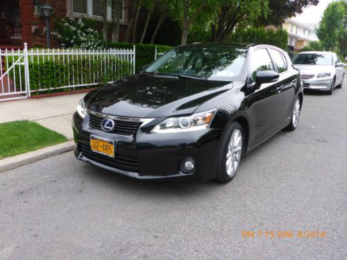 2011 lexus ct200h base hatchback 4-door 1.8l