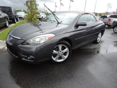 SE Convertible 3.3L CD 6 Speakers AM/FM radio AM/FM Stereo w/6CD & 6 Speakers, image 3