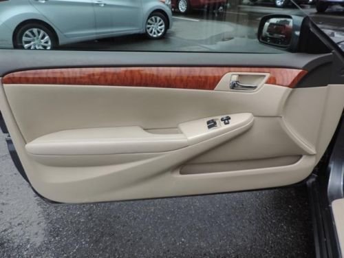 SE Convertible 3.3L CD 6 Speakers AM/FM radio AM/FM Stereo w/6CD & 6 Speakers, image 13