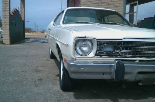 1974 plymouth duster base coupe 2-door 3.7l