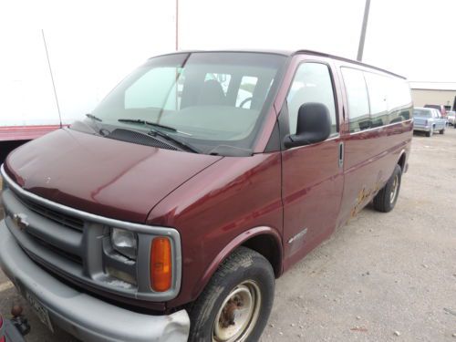 2000 chevy 2500 van base standard passenger van 3-door 5.2l