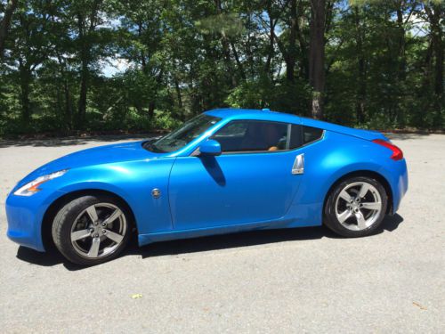 2009 nissan 370z touring coupe 2-door 3.7l