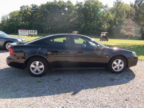 2008 pontiac grand prix base sedan 4-door 3.8l