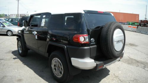 Toyota fj cruiser 4wd 4dr auto low miles suv gasoline 4.0l dohc sfi 24-val