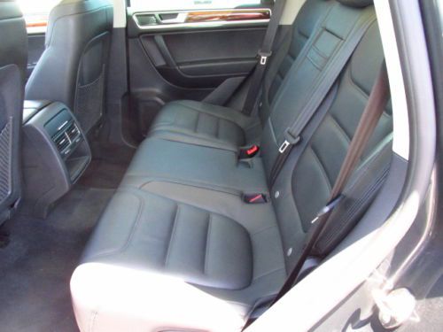 TDI Lux 4WD , Black Uni, Black Leather, DIESEL, image 9