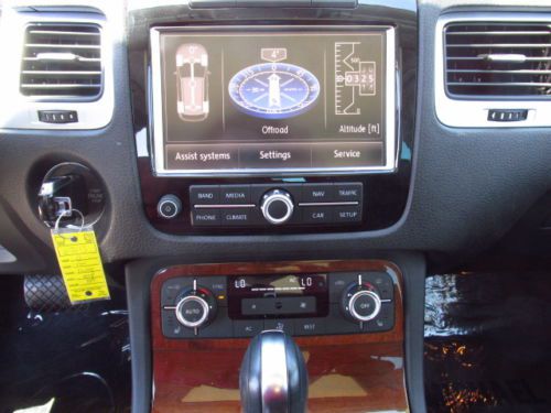 TDI Lux 4WD , Black Uni, Black Leather, DIESEL, image 17