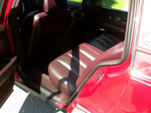 1994 Cadillac Fleetwood Brougham Sedan 4-Door 5.7L, US $11,200.00, image 5