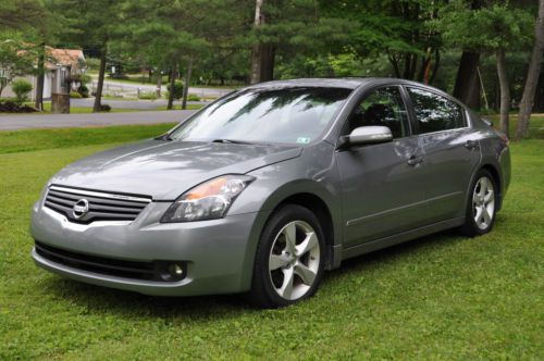 2007 nissan altima se sedan 4-door 3.5l, 6spd manual, moonroof, power everything