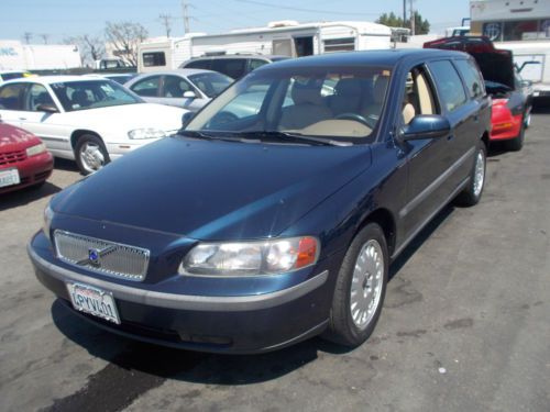 2001 volvo v70, no reserve