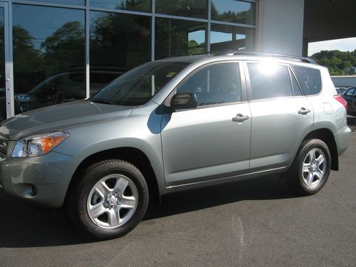 2006 toyota rav4 v-6 all-wheel-drive