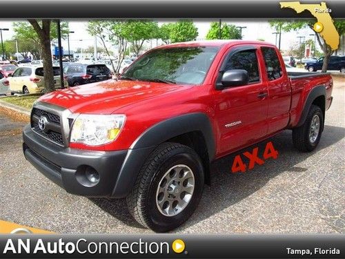 Toyota tacoma extended cab  4x4  with 11k miles
