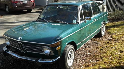 1973 bmw 2002 base 2.0l - round tail lights