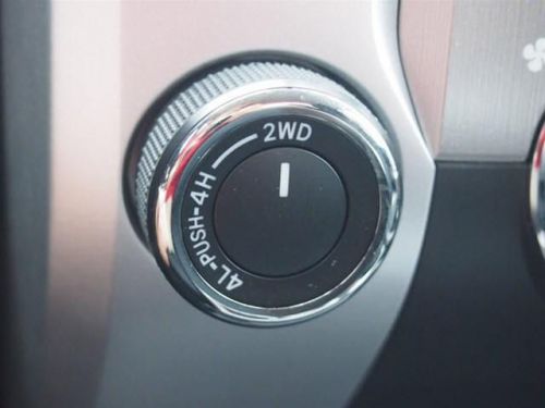 2014 toyota tundra sr5