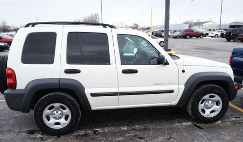 2003 jeep liberty sport sport utility 4-door 3.7l 4wd super clean!