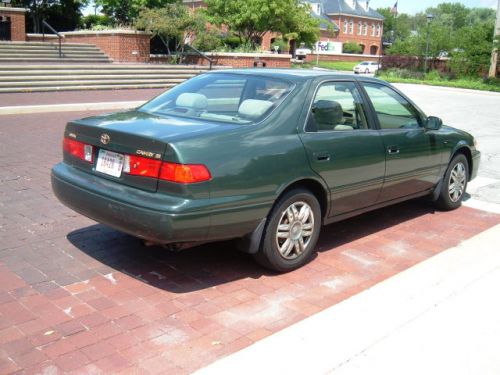 2000 toyota camry
