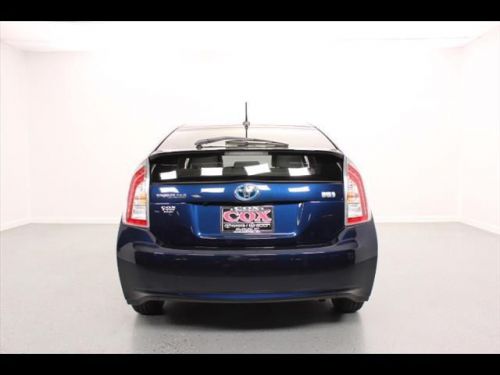 2014 toyota prius three