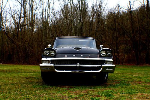1958 ford fairlane two door 300 short trunk