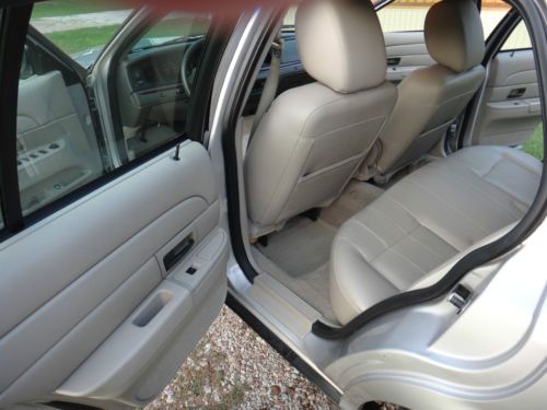 2011 ford crown victoria lx flex fuel v8 rear wheel drive, image 5