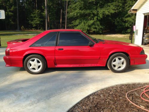 1987 ford mustang gt hatchback 2-door 5.0l