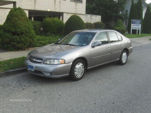Nissan altima 2000 gxe