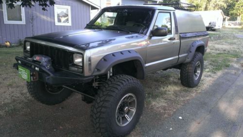 Supercharged jeep comanche