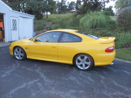 2005 pontiac gto base coupe 2-door 6.0l