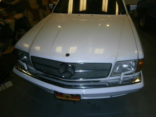 1986 mercedes-benz 560sec base coupe 2-door 5.6l
