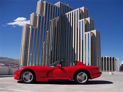 1994 dodge viper rt/10 - 8k miles