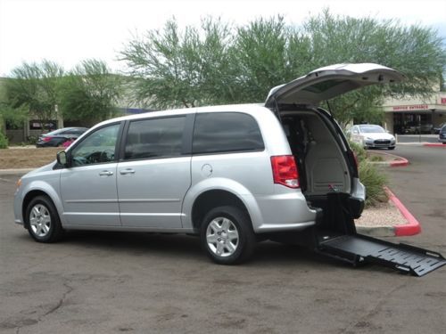 2011 dodge grand caravan express wheelchair handicap mobility rear entry