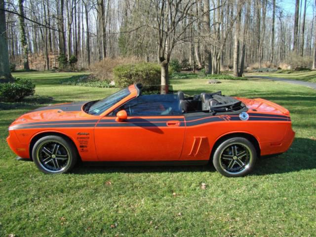 Dodge challenger convertible