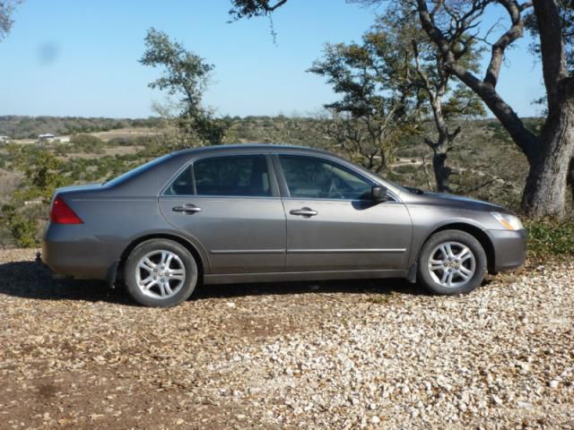 Honda accord ex sedan 4-door