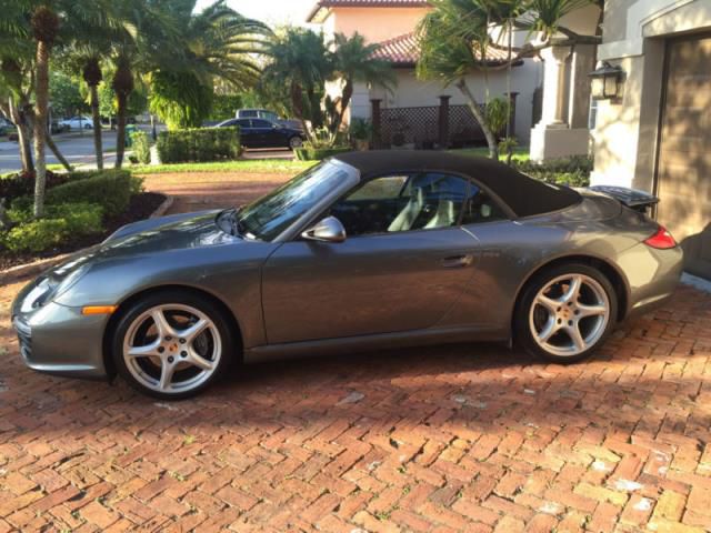 Porsche 911 carrera convertible 2-door