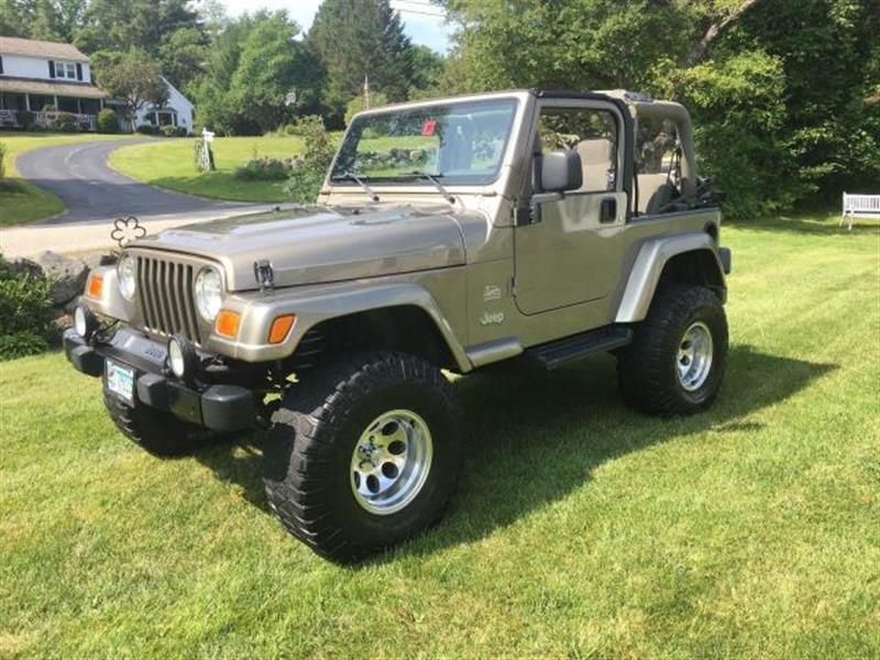 2003 jeep wrangler sahara