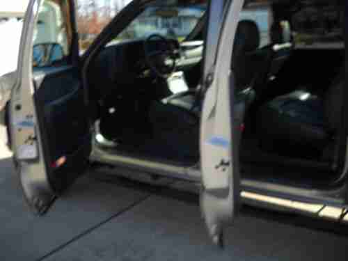 2002 Chevrolet Silverado 2500 HD LT Crew Cab Pickup 4-Door 8.1L, image 16