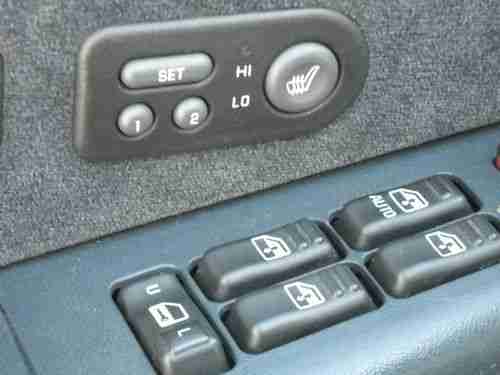 2002 Chevrolet Silverado 2500 HD LT Crew Cab Pickup 4-Door 8.1L, image 17