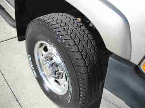2002 Chevrolet Silverado 2500 HD LT Crew Cab Pickup 4-Door 8.1L, image 18