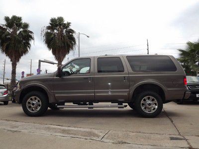 2005 ford excursion 4x4 limited ed turbo diesel  dvd new tiers mint