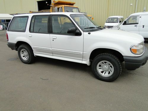 2000 ford explorer 4x4 xl suv