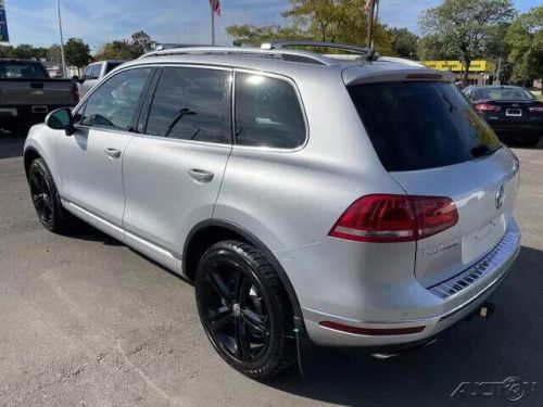 2017 Volkswagen Touareg V6 Wolfsburg Edition Sport Utility 4D, US $13,000.00, image 3