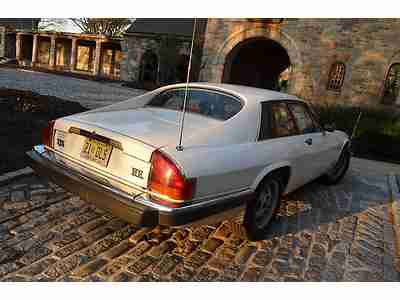 1984 JAUGUAR XJ SPORT V12 SUPER LOW MILES , NICE AND CLEAN, image 4