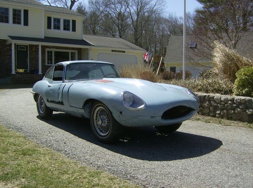 Jaguar 1965 series i e-type fixed head coupe