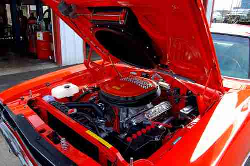 1970 Plymouth Road Runner 440+6 4-Speed PistolGrip AirGrab Buckets HEMI Orange, US $45,000.00, image 11