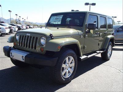 4wd 4dr sahara new suv manual gasoline 3.6l smpi 24v vvt v6 commando green