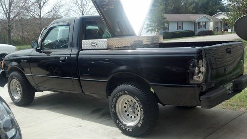 2001 ford ranger xl standard cab pickup 2-door 2.5l