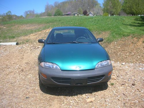 1996 chevrolet cavalier base coupe 2-door 2.2l