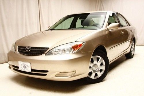 2003 toyota camry fwd cdcassetteplayer cruisecontrol keylessentry we finance!!