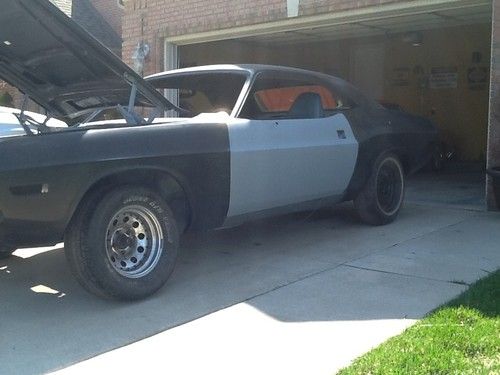 1970 dodge challenger  rust free project car