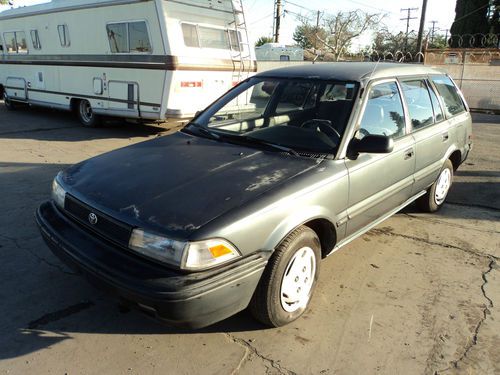 1992 toyota corolla dlx wagon 5-door 1.6l, no reserve