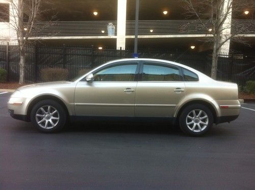 2004 volkswagen passat gls sedan 4-door 2.0l tdi