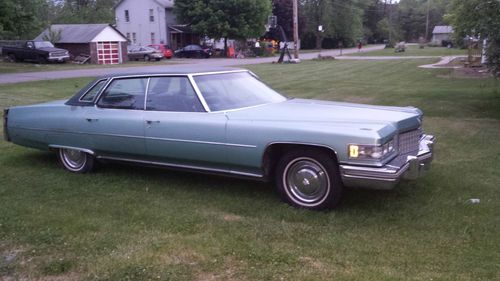 1976 cadillac deville base sedan 4-door 8.2l